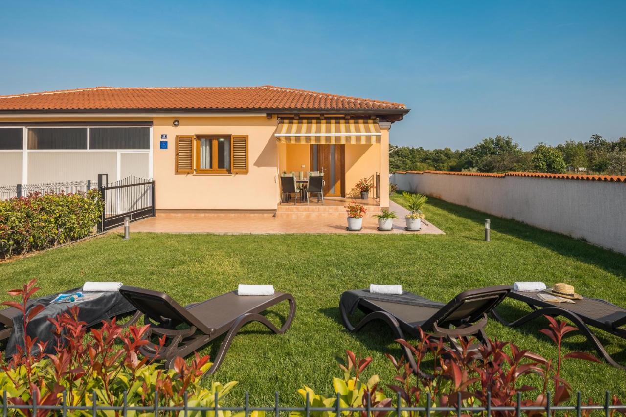 Villa Gracia Sveti Lovreč Pazenatički Εξωτερικό φωτογραφία